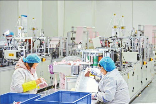 跨界驰援 从富士康、中石化到食品厂，中国制造业的“战疫”转产奇迹